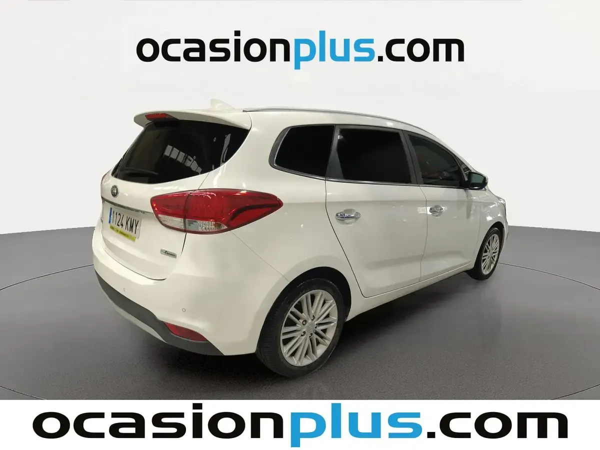 Usado Kia Carens 116 CV (85 kW) 2018 Blanco Monovolumen