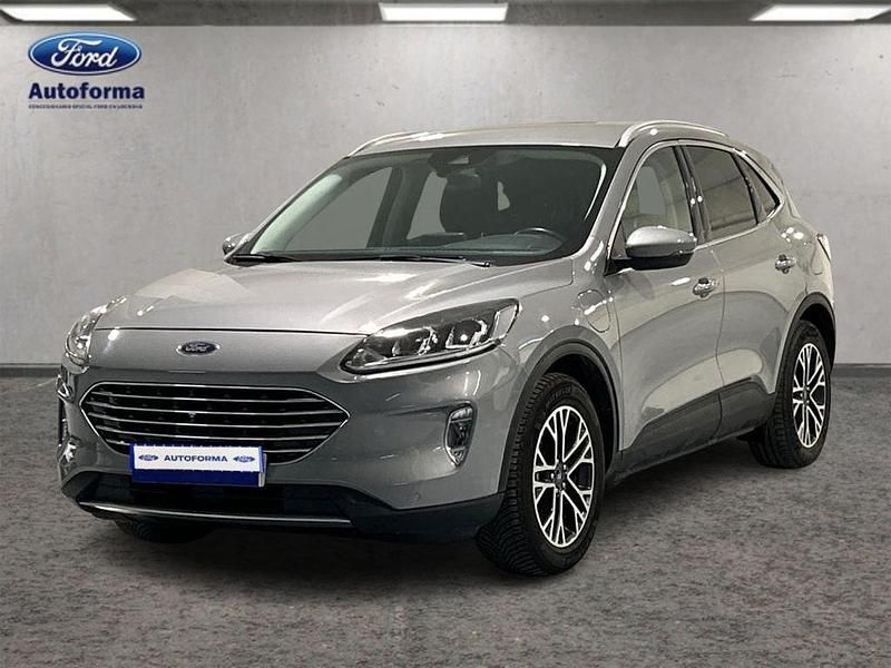 Usado Ford Kuga Titanium 150 CV (110 kW) 2024 Gris SUV