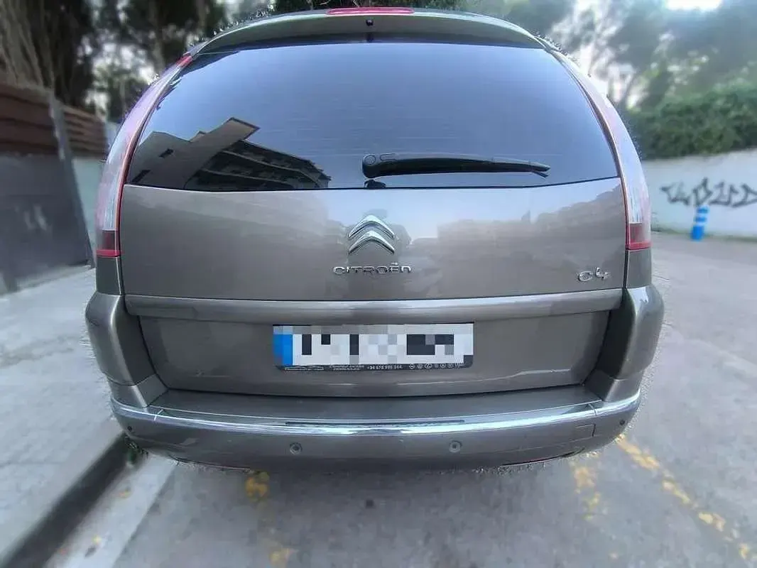 Usado Citroën C4 Seduction 111 CV (81 kW) 2012 Beige Monovolumen