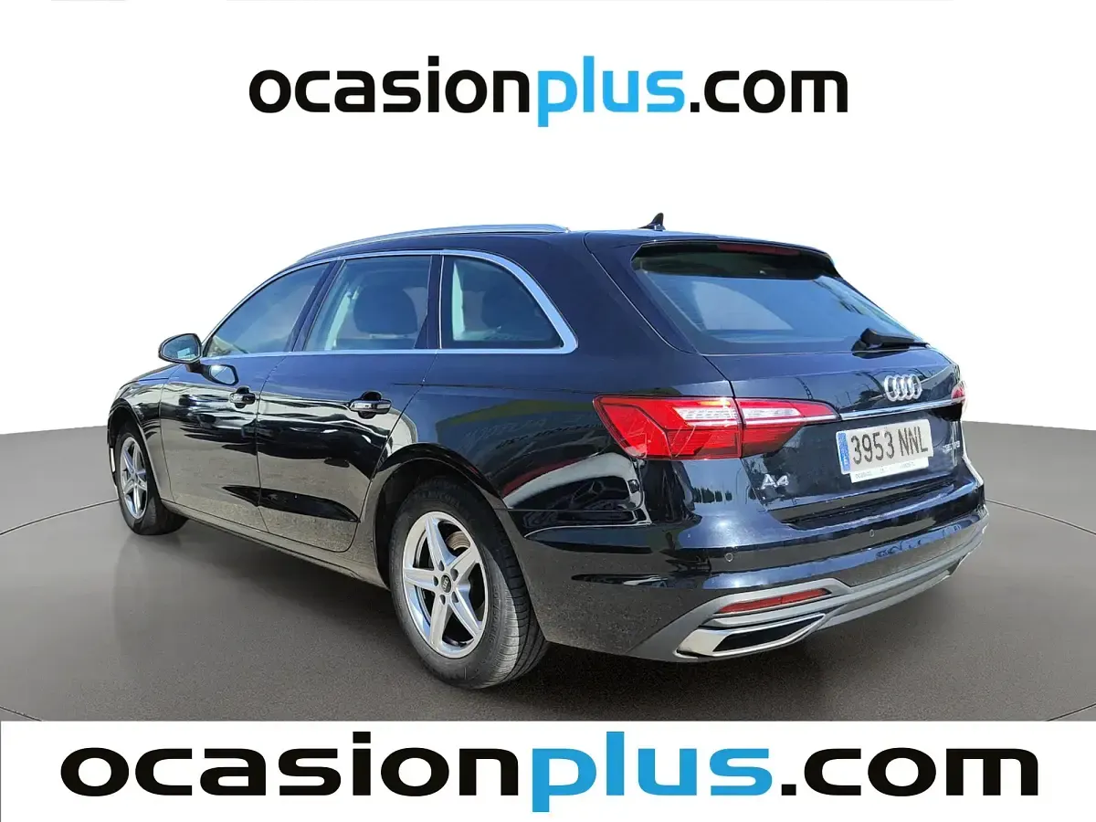 Usado Audi A4 Advanced 150 CV (110 kW) 2023 Negro Familiar
