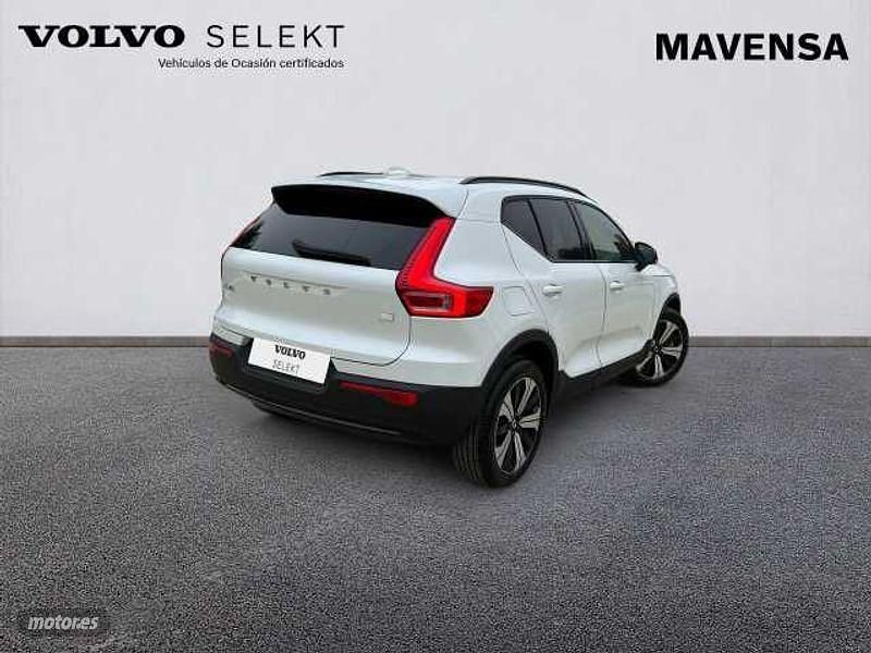Usado Volvo XC40 Plus 211 CV (155 kW) 2022 Blanco SUV