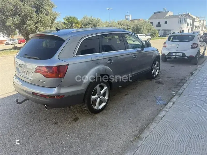 Usado Audi Q7 233 CV (171 kW) 2007 Gris / plata SUV