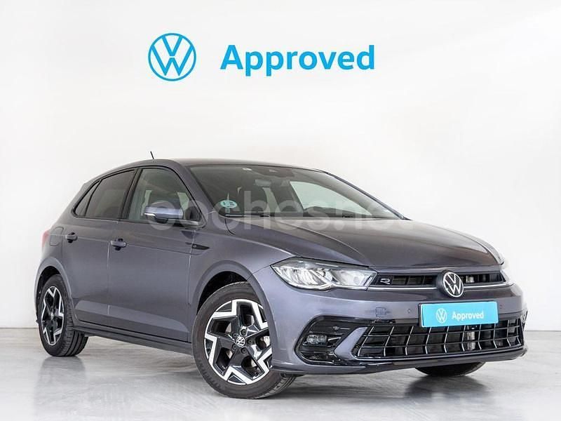 Usado VW Polo R-line 116 CV (85 kW) 2025 Gris / plata Berlina