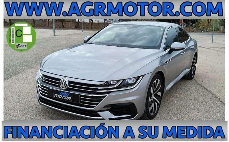 Gris Usado 2019 VW Arteon R-line Coupe | 24.400 € (Precio justo) - Imagen 1/4