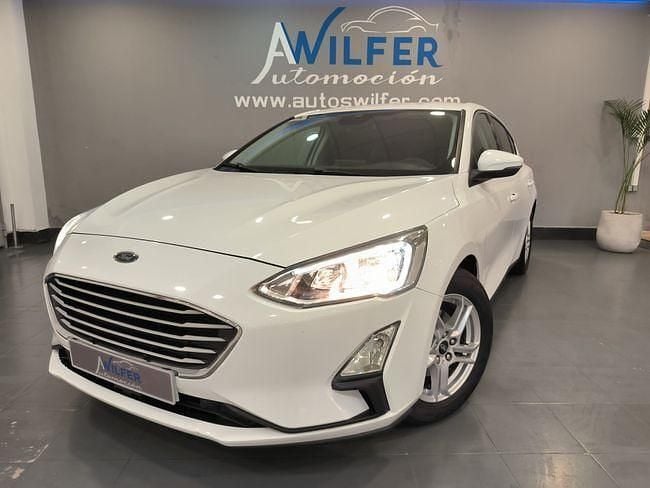 Usado Ford Focus Titanium 120 CV (88 kW) 2019 Blanco Berlina