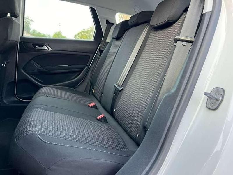 Usado Peugeot 308 SW Access 99 CV (72 kW) 2018 Blanco Familiar