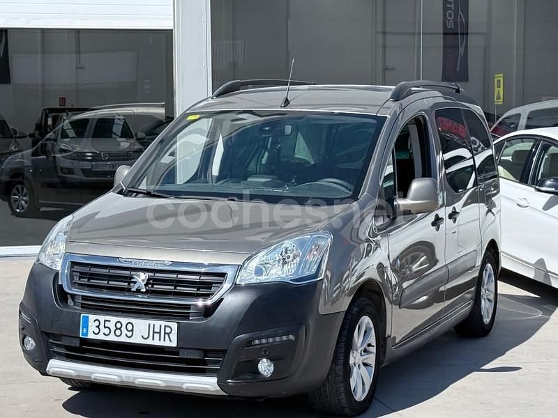 Beige Usado 2015 Citroën Berlingo XTR Monovolumen | 11.000 € (Precio justo) - Imagen 1/4