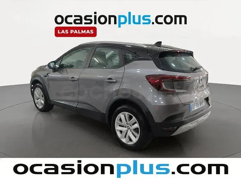 Usado Renault Captur Evolution 140 CV (102 kW) 2023 Gris / plata SUV