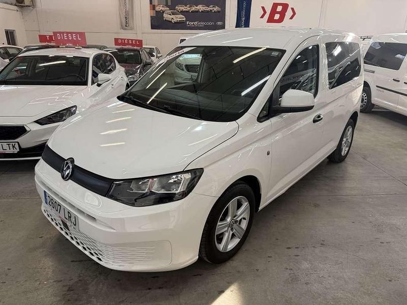 Usado VW Caddy Edition 102 CV (75 kW) 2021 Blanco Monovolumen