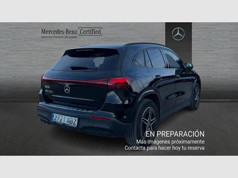 Usado Mercedes EQA250+ 139 kW (190 CV) 2025 Negro SUV