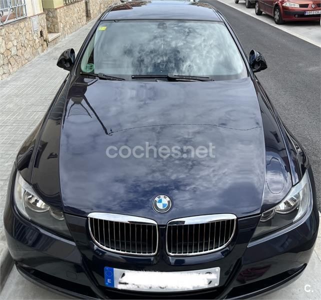 Azul Usado 2006 BMW 325 Berlina | 9200 € (Precio justo) - Imagen 1/4