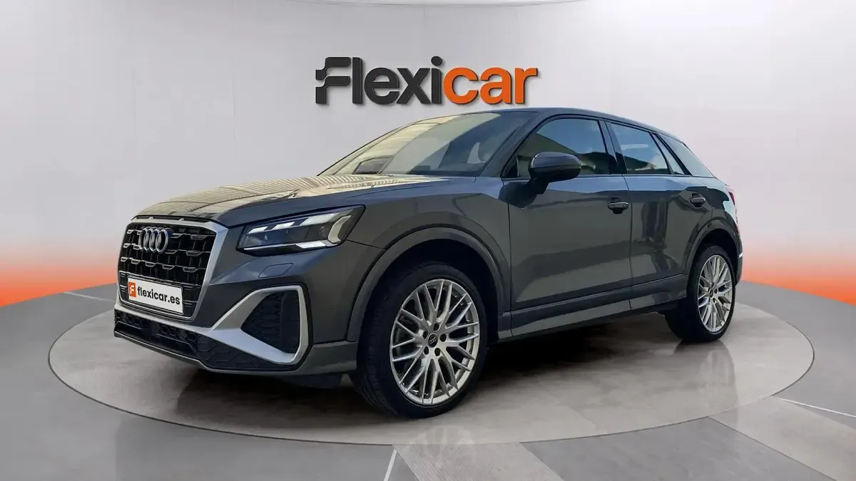 Usado Audi Q2 Premium 150 CV (110 kW) 2024 Gris SUV