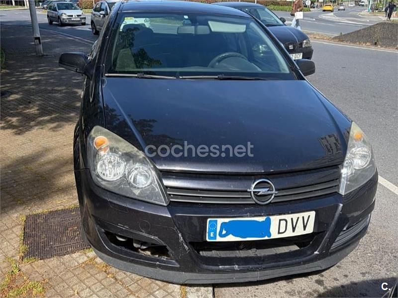 Usado Opel Astra Enjoy 100 CV (73 kW) 2006 Negro Berlina