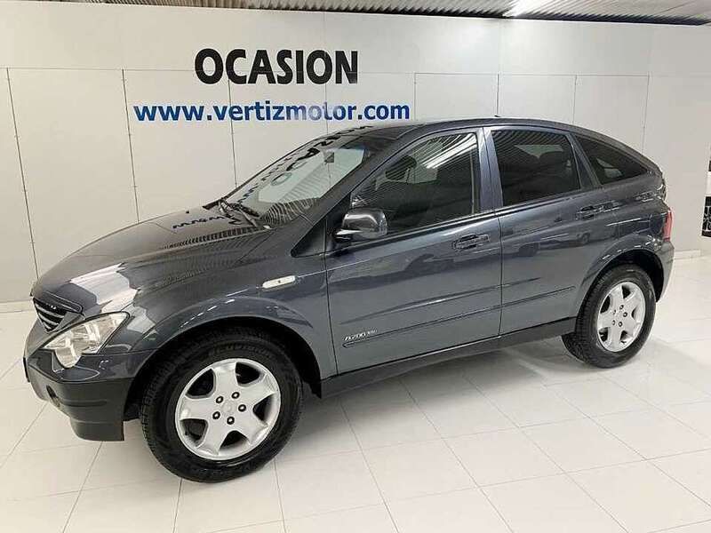 Gris Usado 2009 Ssangyong Actyon SUV | 10.500 € - Imagen 1/4