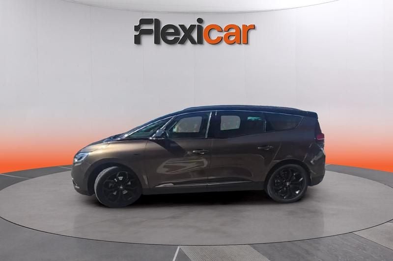 Usado Renault Grand Scénic IV Black Edition 160 CV (117 kW) 2020 Marrón Monovolumen