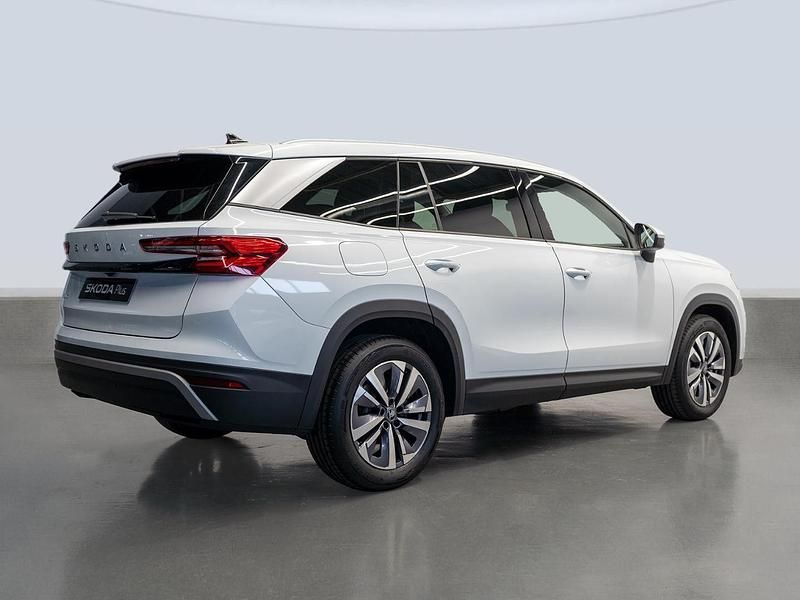 Usado Skoda Kodiaq Selection 150 CV (110 kW) 2025 Blanco SUV