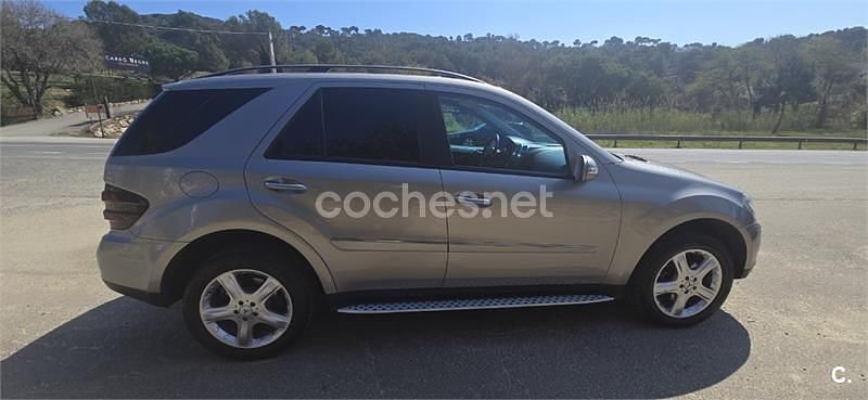 Usado Mercedes ML350 272 CV (200 kW) 2006 Gris / plata SUV