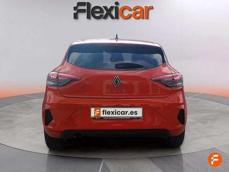 Usado Renault Clio V Evolution 101 CV (74 kW) 2024 Naranja Utilitario