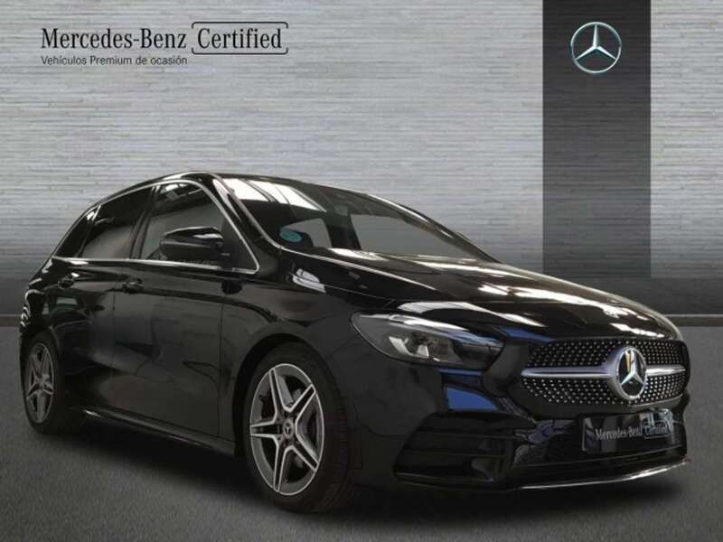 Occasion Mercedes B180 116 PK (85 kW) 2022 Zwart MPV