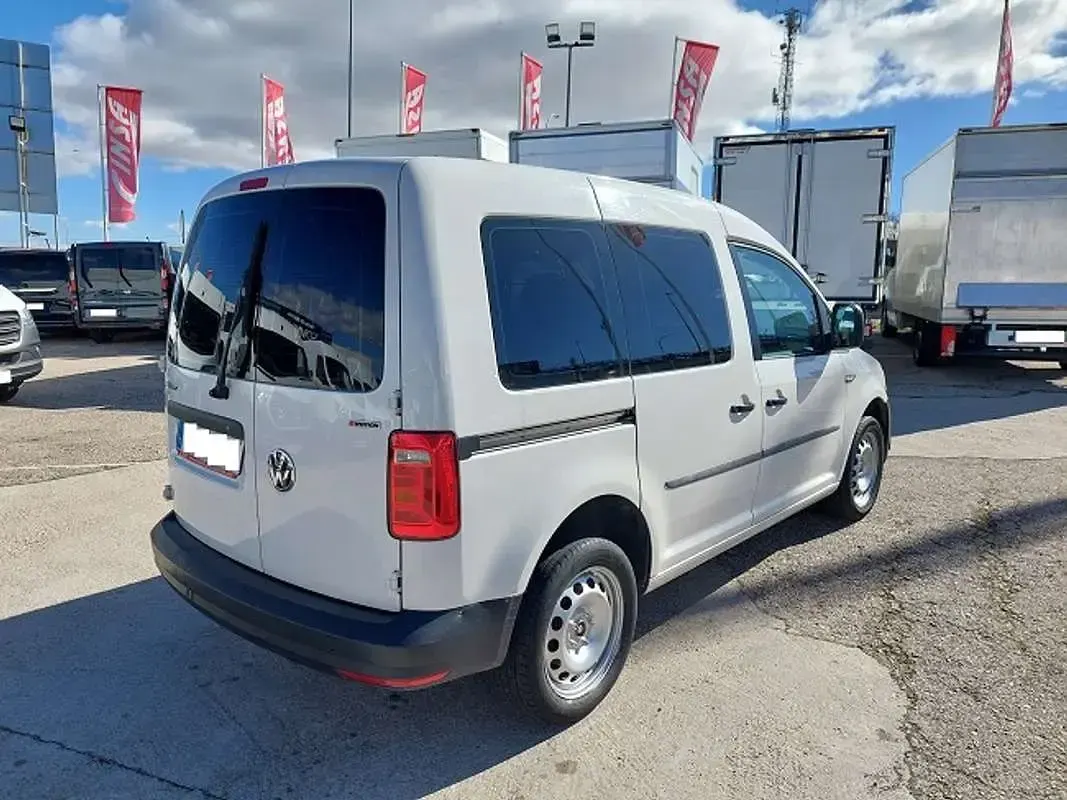 Usado VW Caddy Business 122 CV (89 kW) 2019 Blanco Monovolumen