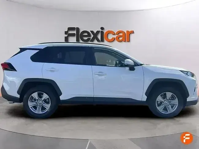 Usado Toyota RAV4 Hybrid Advance 218 CV (160 kW) 2022 Blanco SUV