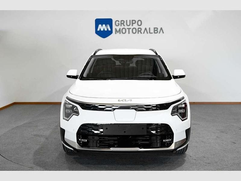 Usado Kia e-Niro 150 kW (204 CV) 2025 Blanco SUV