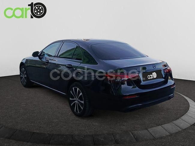 Usado Mercedes E400 330 CV (242 kW) 2021 Negro Berlina