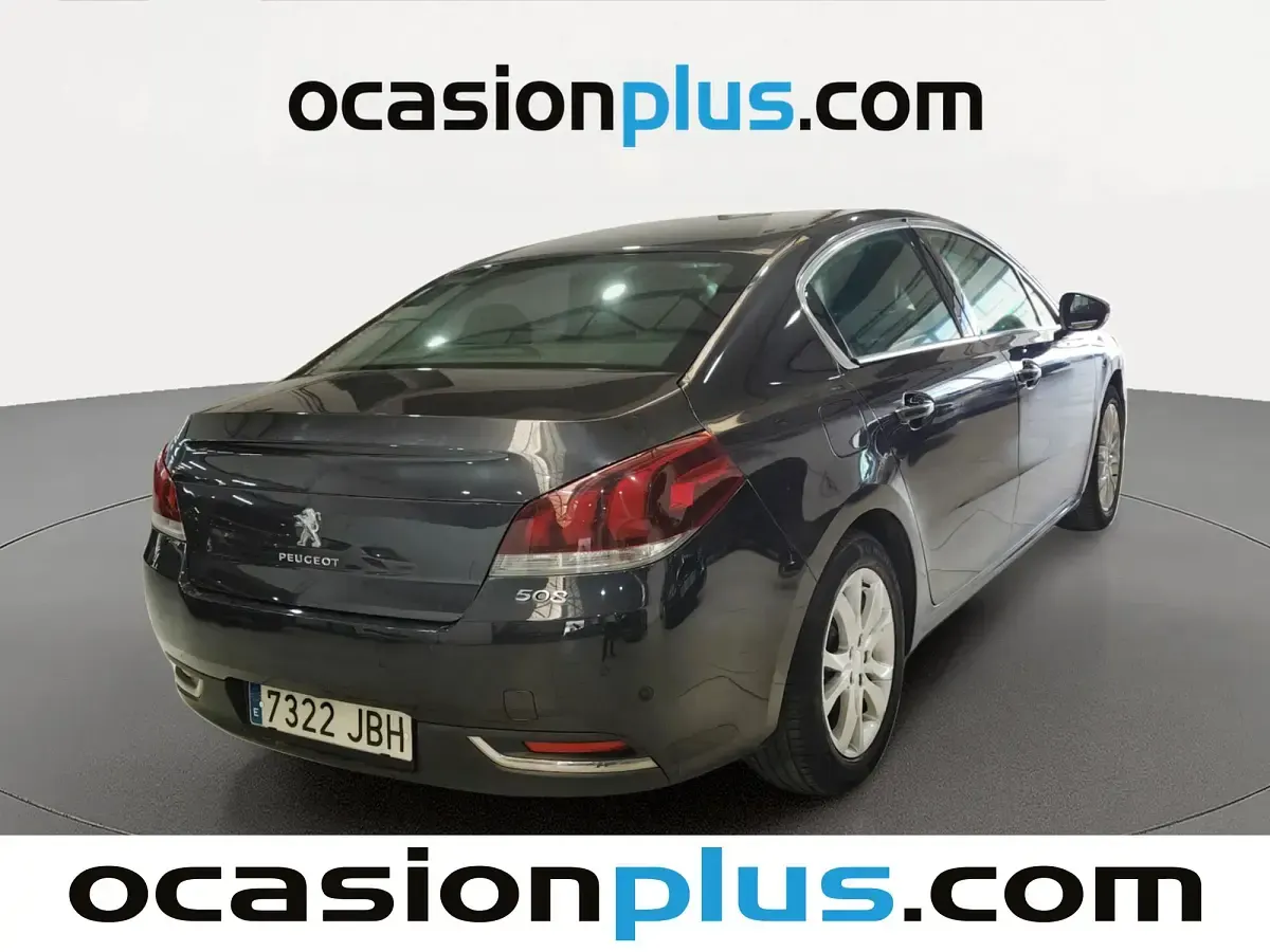 Usado Peugeot 508 Allure 150 CV (110 kW) 2014 Gris Berlina