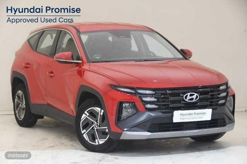 Usado Hyundai Tucson 116 CV (85 kW) 2024 Engine red SUV