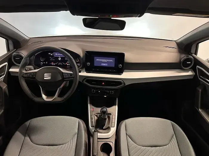 Usado Seat Ibiza XCELLENCE 115 CV (84 kW) 2025 Blanco Utilitario