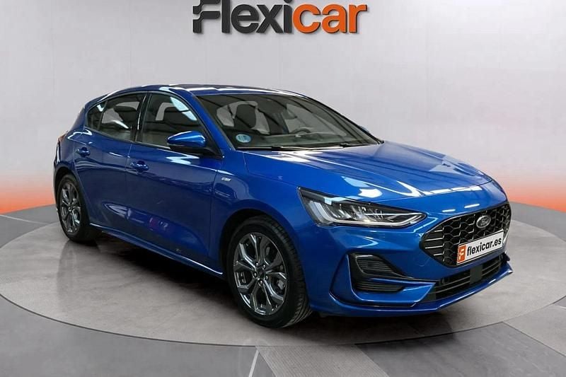 Azul Usado 2023 Ford Focus ST-Line X Berlina | 17.790 € (Precio justo) - Imagen 1/4