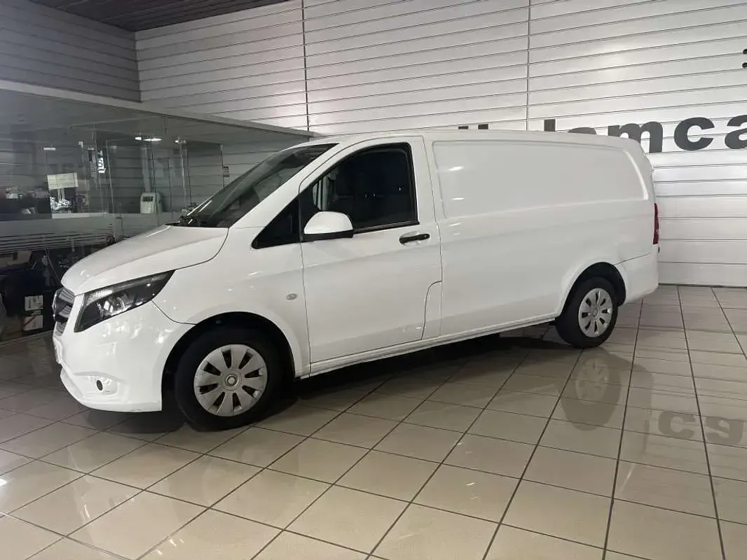 Usado Mercedes Vito 114 CV (83 kW) 2017 Blanco Van