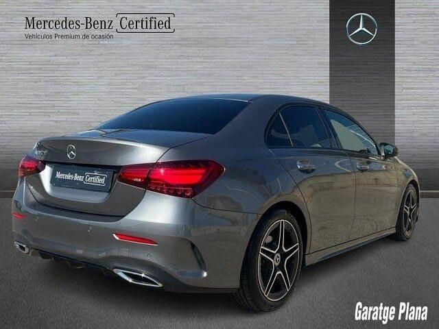 Usado Mercedes A180 136 CV (100 kW) 2026 Gris montaña