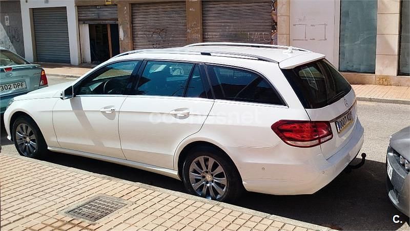 Blanco Usado 2015 Mercedes E200 Avantgarde Familiar | 6000 € (Super precio) - Imagen 1/2