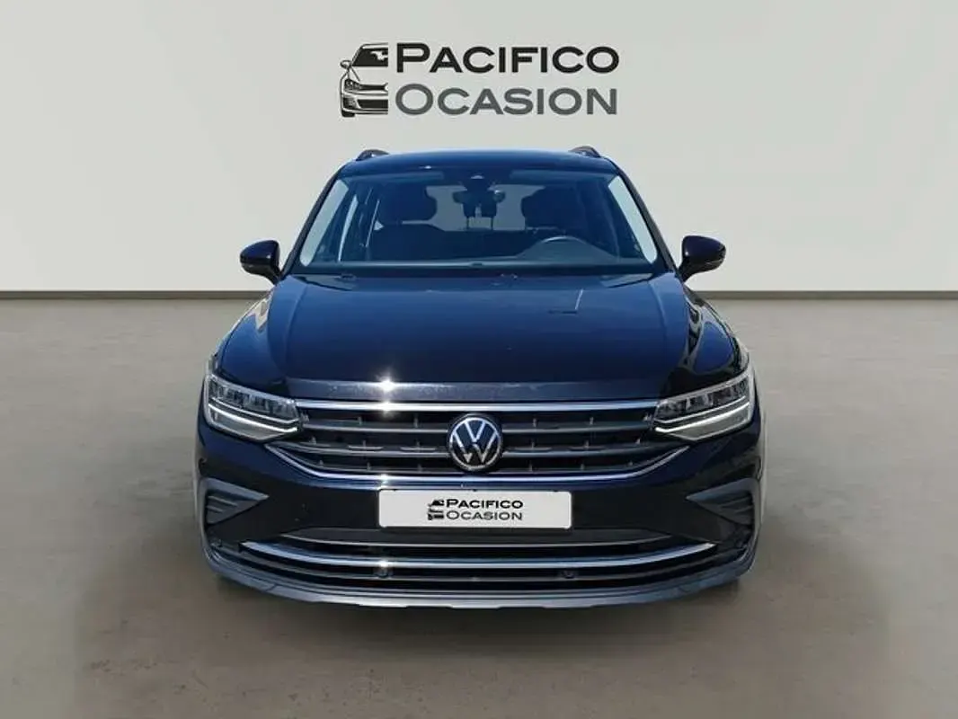 Usado VW Tiguan 131 CV (96 kW) 2022 Negro SUV