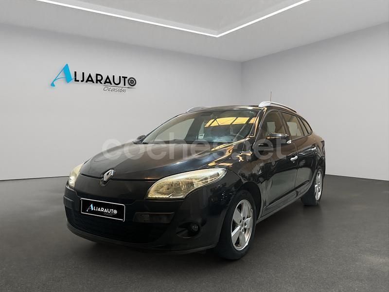 Negro Usado 2011 Renault Mégane GrandTour Dynamique Familiar | 4990 € (Buen precio) - Imagen 1/4