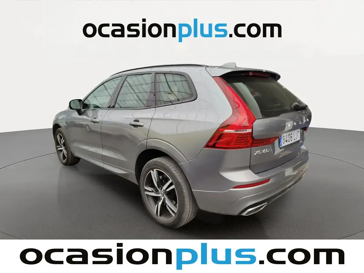 Usado Volvo XC60 R-Design 390 CV (286 kW) 2020 Gris SUV