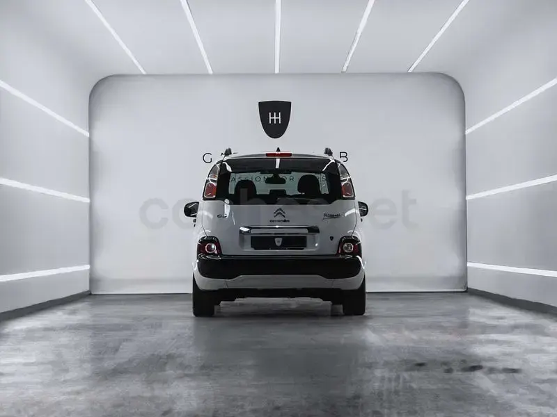 Usado Citroën C3 Picasso Seduction 95 CV (69 kW) 2014 Blanco Monovolumen
