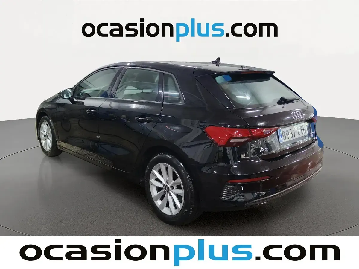 Usado Audi A3 110 CV (80 kW) 2022 Berlina