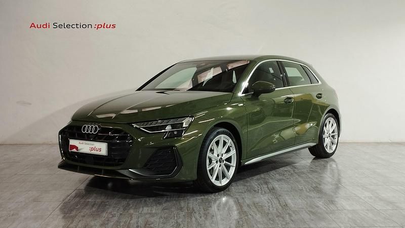 Verde Usado 2025 Audi A3 S-Line Berlina | 36.900 € (Buen precio) - Imagen 1/4