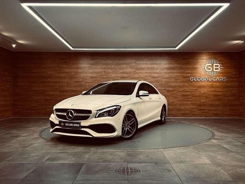 Blanco Usado 2016 Mercedes CLA200 AMG line Berlina | 24.490 € (Precio justo) - Imagen 1/4