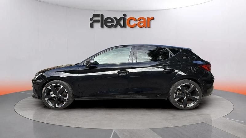 Usado Cupra Leon 190 CV (139 kW) 2023 Negro Utilitario