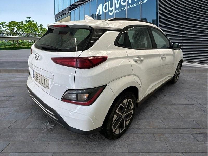 Usado Hyundai Kona 100 kW (136 CV) 2021 Blanco SUV