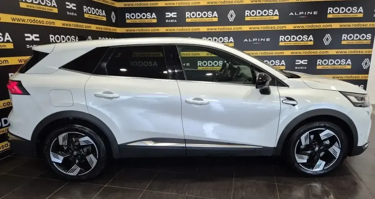 Usado Renault Symbioz Techno 145 CV (106 kW) 2025 Blanco SUV