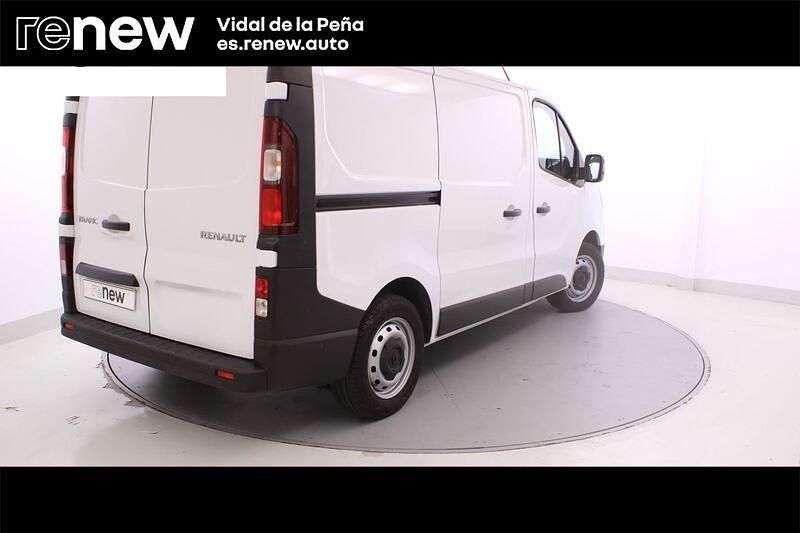 Usado Renault Trafic 130 CV (95 kW) 2024 Blanco Monovolumen