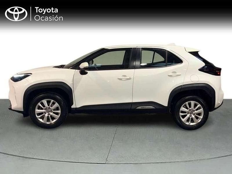 Usado Toyota Yaris Cross Business Edition 116 CV (85 kW) 2021 Blanco SUV