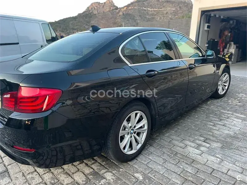 Usado BMW 520 184 CV (135 kW) 2012 Negro Berlina