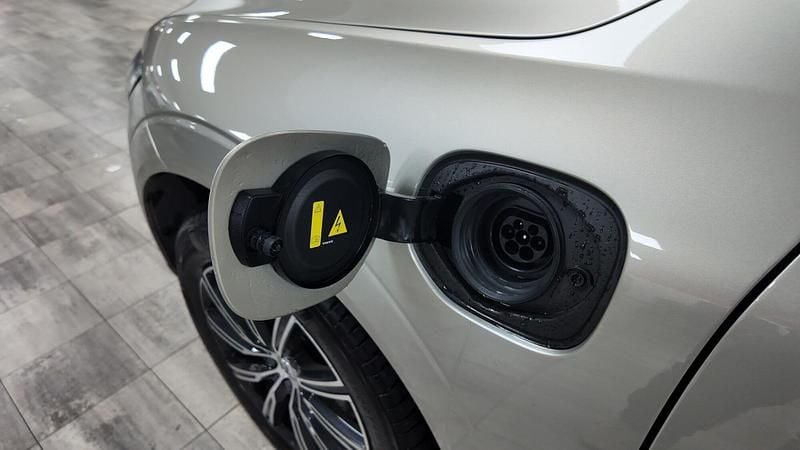 Usado Volvo XC60 Inscription 390 CV (286 kW) 2019 Beige SUV