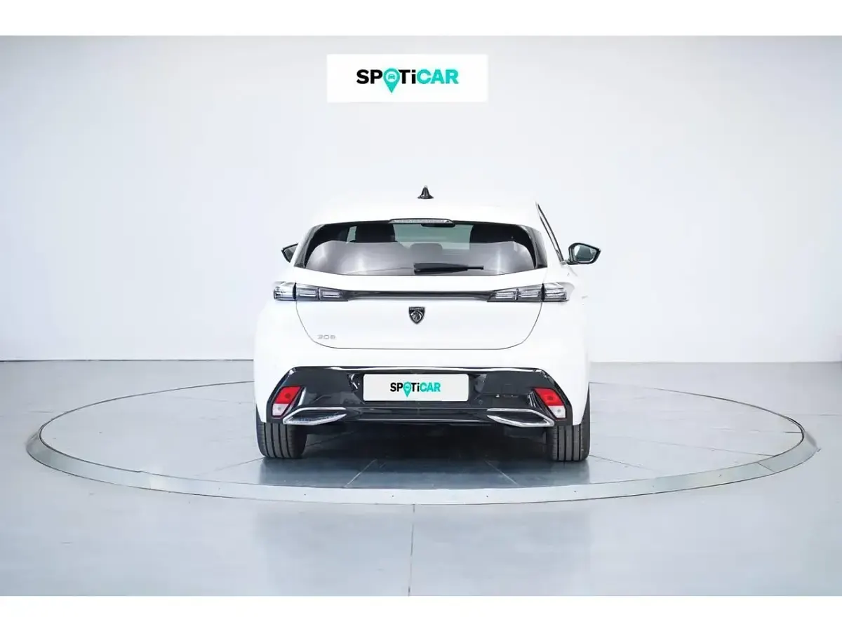 Usado Peugeot 308 Allure 130 CV (95 kW) 2022 Blanco Berlina