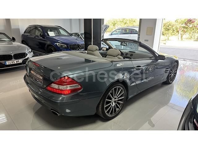 Usado Mercedes SL350 272 CV (200 kW) 2007 Gris Coupe